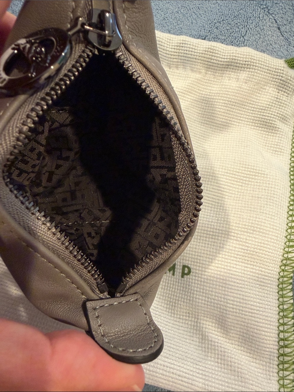 Longchamp Gray Leather Coin Pouch, New - Picture 3 of 6